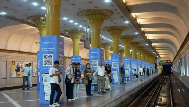 Bakı metrosunun qatar yolundakı su görün nə imiş