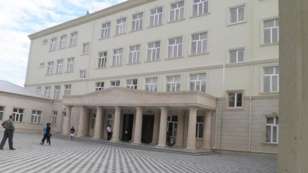 Bakıda QƏTL &ndash; Şagird sinif yoldaşını bıçaqladı
