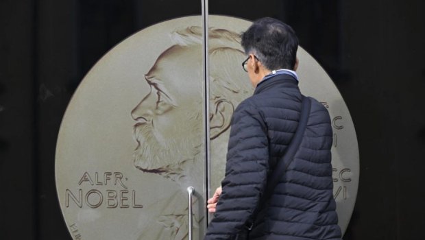 Ədəbiyyat üzrə Nobel mükafatına əsas namizədlərin ADLARI