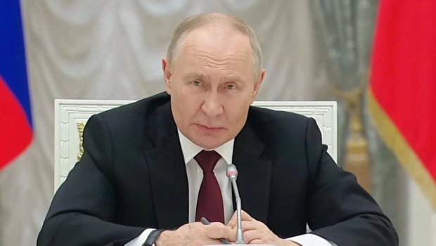 Putin: &ldquo;Rusiya Yaxın Şərqdəki vəziyyətin nizamlanmasına kömək etməyə hazırdır&rdquo;