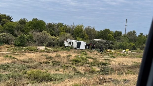 Qaradağda dəhşətli qəza: Əsgərləri daşıyan avtobus aşdı &ndash; Video
