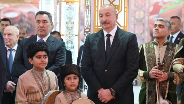 İlham Əliyevin Türkmənistanda uşaqlarla səmimi görüşü &ndash; VİDEO