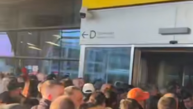 Moskva aeroportunda XAOS YARANDI: 370-dən çox reys gecikir - VİDEO