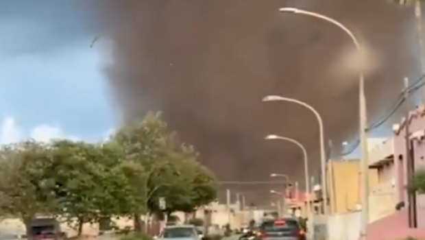 Siciliyada nadir ikili TORNADO: 11 nəfər xəsarət aldı - VİDEO