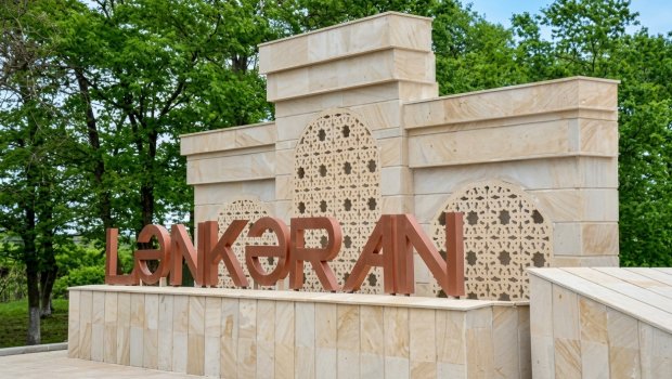 Lənkəranda ana və 3 yaşlı övladının bıçaqlanmasının TƏFƏRRÜATI