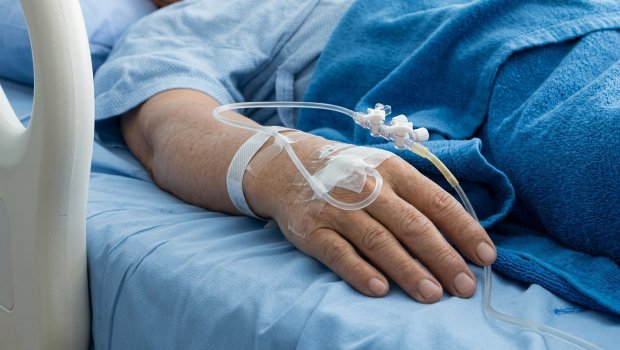 Lənkəranda 5 uşaq anası ərini bıçaqladı: Əvvəl də döyübmüş