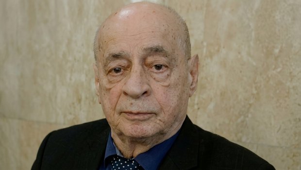 Ənvər Qafarlı vəfat etdi