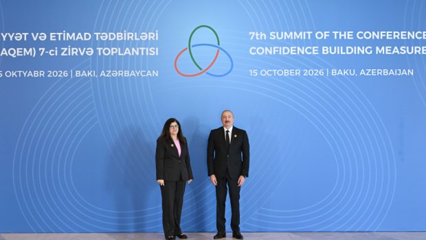 İlham Əliyev AQEM-in 7-ci Zirvə Toplantısında çıxış edir &ndash; FOTO