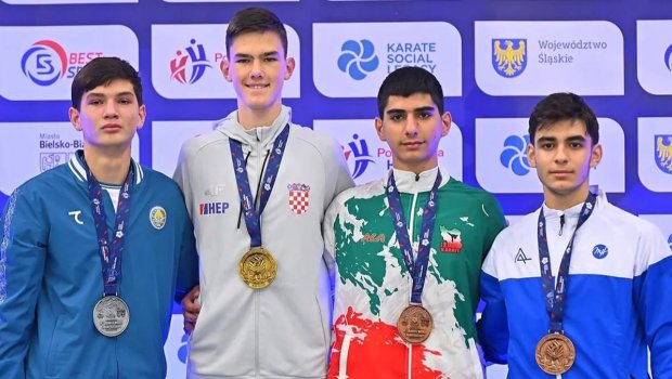 Karateçilərimiz dünya çempionatını 5 medalla başa vurdu - FOTO
