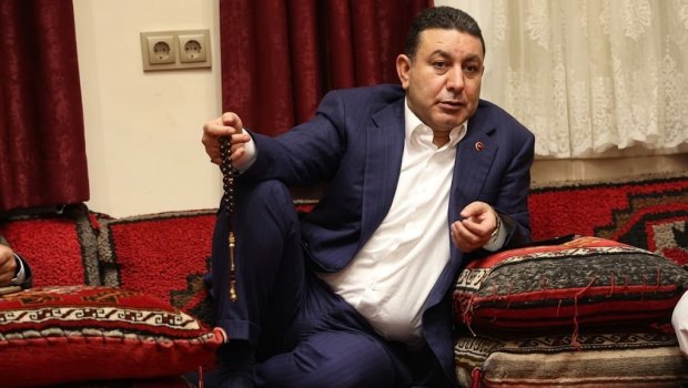 Türkiyədə korrupsiya qalmaqalı: Bələdiyyə sədri özünə 63 otaqlı malikanə tikdirib? - FOTO
