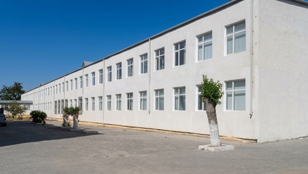 Qaxda şagird məktəbdə xəsarət aldı - Sinif yoldaşı şübhəlidir
