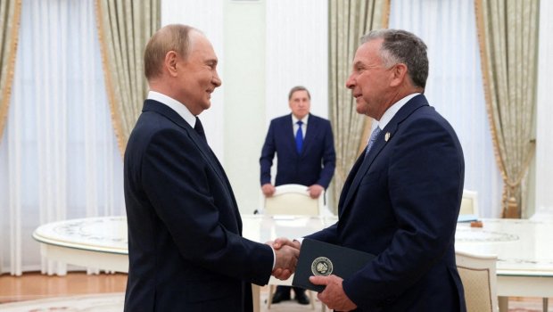 Peskov: Putin Uitkoffa heç bir yazılı plan təqdim etməyib