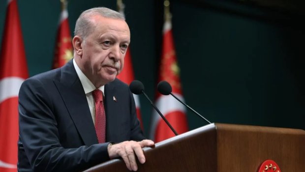 Ərdoğan: Milli kimliyimizi itirdik, tarixi məscidlərimizi tövləyə çevirdilər