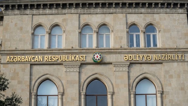 Beynəlxalq axtarışda olan şəxs Çində tutularaq Azərbaycana GƏTİRİLDİ