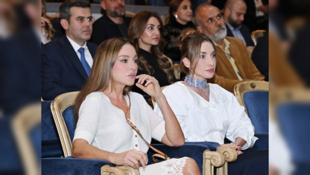 Mehriban Əliyeva "Qağayı&rdquo; tamaşasının təqdimatında iştirak etdi - FOTO