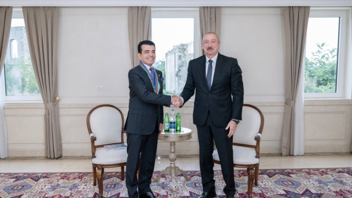 Prezident ICESCO-nun Baş direktorunu "Dostluq" ordeni ilə TƏLTİF ETDİ - FOTO