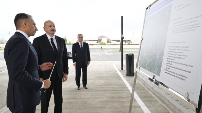 Prezident İlham Əliyev “BakuBus” MMC-nin Gəncə Avtoparkının açılışında – FOTO