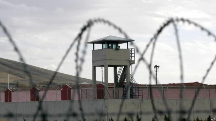 Bu ilin 6 ayı ərzində cinayət törətmiş yeniyetmələrin SAYI AÇIQLANDI – DƏHŞƏTLİ STATİSTİKA