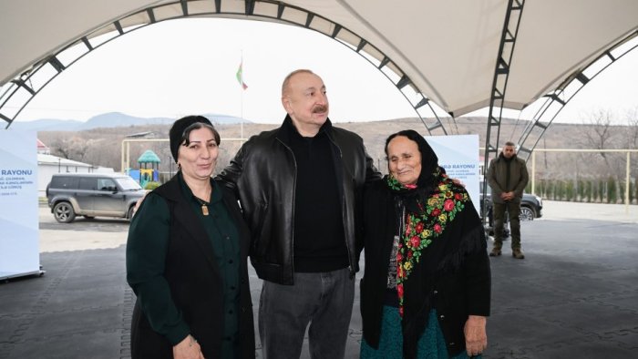 Şəhid anasından Prezidentə TƏSİRLİ SÖZLƏR: &ldquo;Oğlum məni Sizə əmanət edib&rdquo; - VİDEO