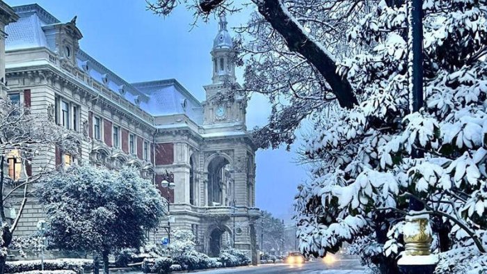 TƏCİLİ! Bakıda qar yağacaq, çovğun və şaxta olacaq &ndash; XƏBƏRDARLIQ