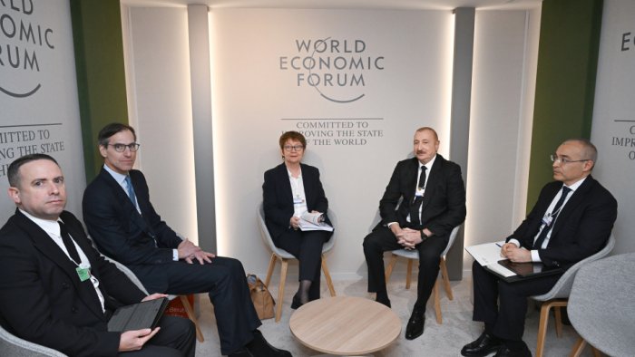 Prezident Avropa Yenidənqurma və İnkişaf Bankının prezidenti ilə görüşdü &ndash; FOTO