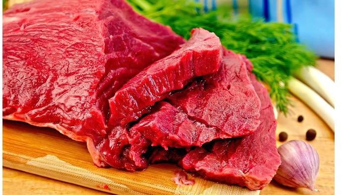 İribuynuzlu heyvan idxalı artdı - Ət UCUZLAŞACAQ?