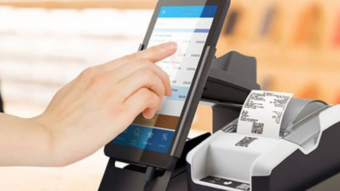 Qaytarılmayan mallar, verilməyən qəbzlər - Mağazalar qanunu necə POZUR?