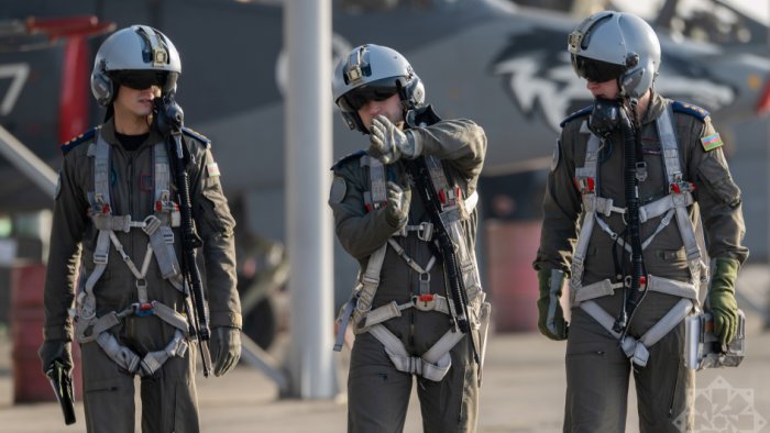 Azərbaycan səması onlara əmanətdir &ndash; FOTO