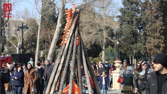 Bakı bulvarında bayram həyəcanı - FOTOREPORTAJ