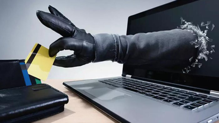 Onlayn dilənçilik - Sosial şəbəkələrdə pul istəyənlər də CƏZALANDIRILACAQ?