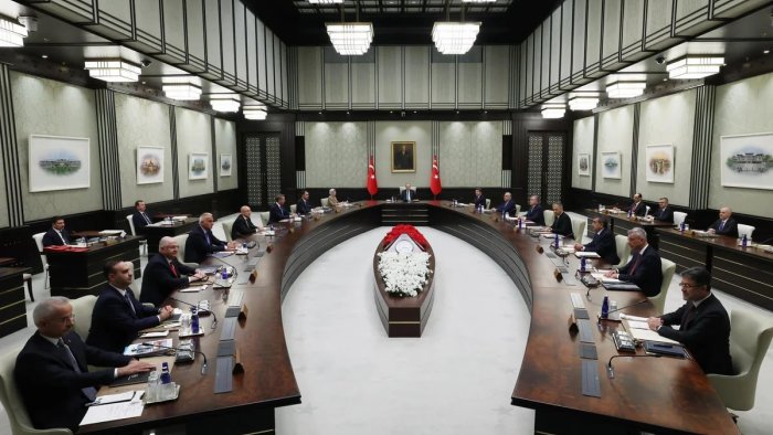 Türkiyə Hörmüz boğazı və enerji bazarındakı vəziyyəti müzakirə edəcək