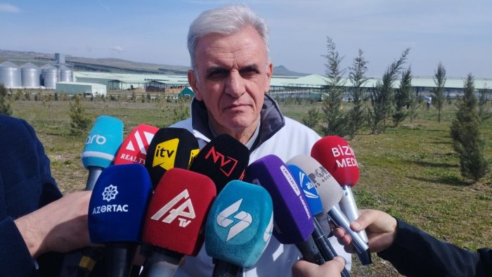 Prezidentin İZİ İLƏ &ndash; Jurnalistlər &ldquo;Şirvan Aqro&rdquo; heyvandarlıq kompleksində - FOTO