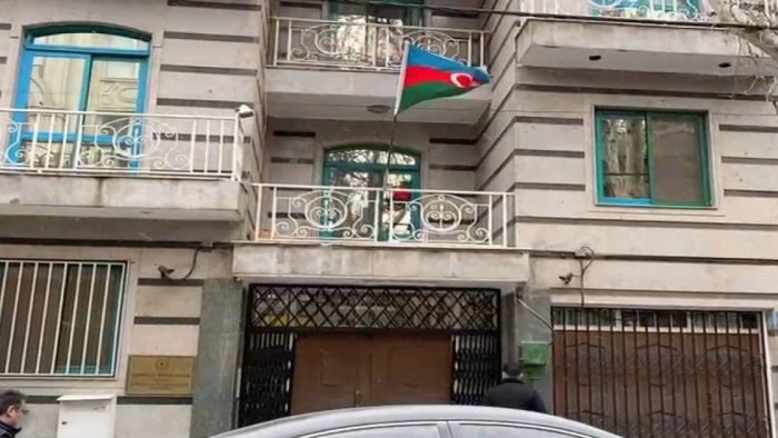 Azərbaycanın İrandakı səfirliyi fəaliyyətini bərpa etdi