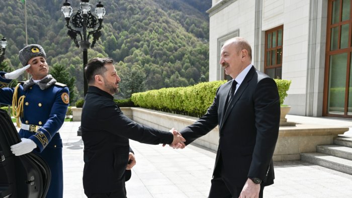 Zelenski Azərbaycana GƏLDİ &ndash; FOTO/VİDEO