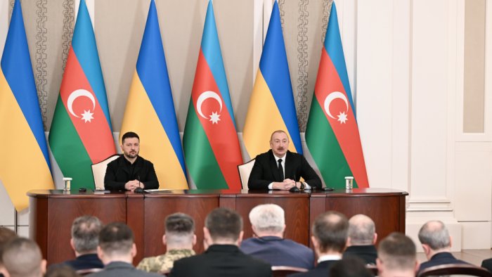 Prezidentlər mətbuata bəyanatlarla çıxış etdilər - FOTO