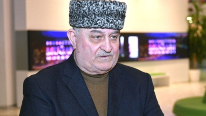 Xanəndə Aqil Məlikovun səhhəti ilə bağlı oğlundan AÇIQLAMA