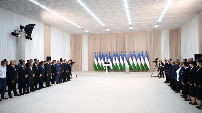 Zakir İbrahimov Özbəkistan Prezidentinin investorlarla görüşündə &ldquo;Akba&rdquo; qızıl yatağının işlənməsi perspektivlərini açıqlayıb